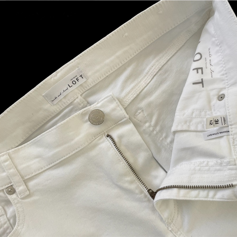 *NWOT* LOFT | White Straight Leg Modern Fit Cuffed Jeans/Pants - Picture 12 of 15